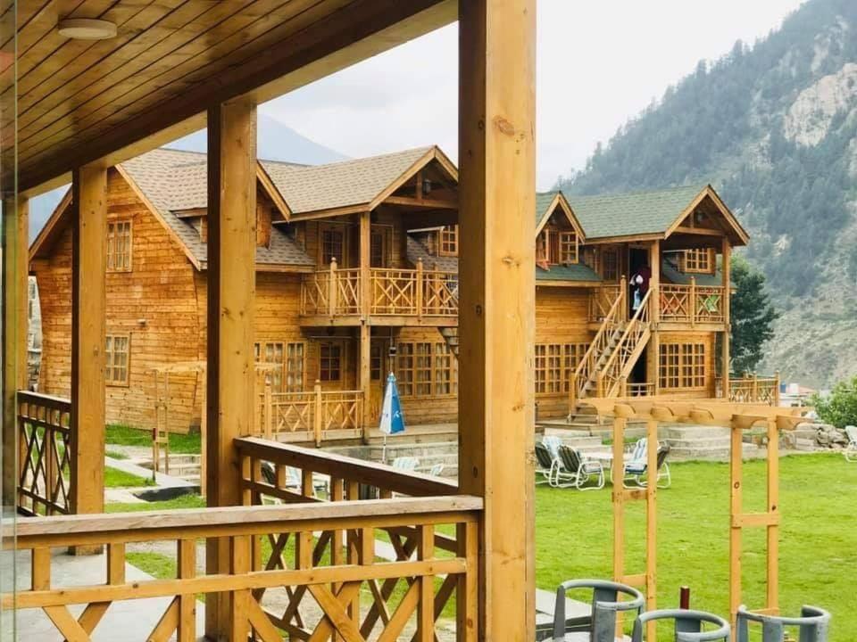 Swiss Wood Cottages נאראן מראה חיצוני תמונה