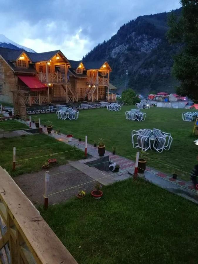 Swiss Wood Cottages נאראן מראה חיצוני תמונה